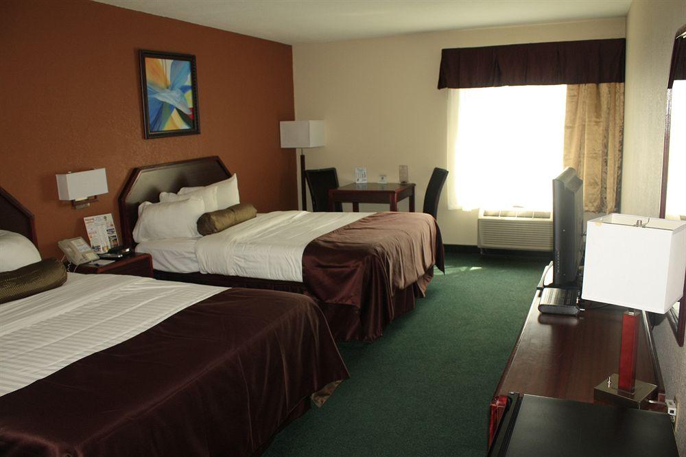 Super 8 By Wyndham Somerset Exterior foto